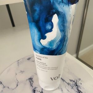 Voir Rhythm of the Rain Hair Masque